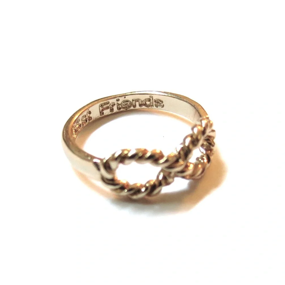 NWOT Best friend infinity ring
